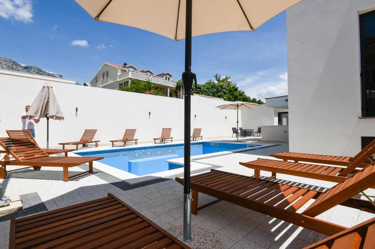 Sunny Day Luxury Holiday Apartments 오레비츠 외부 사진
