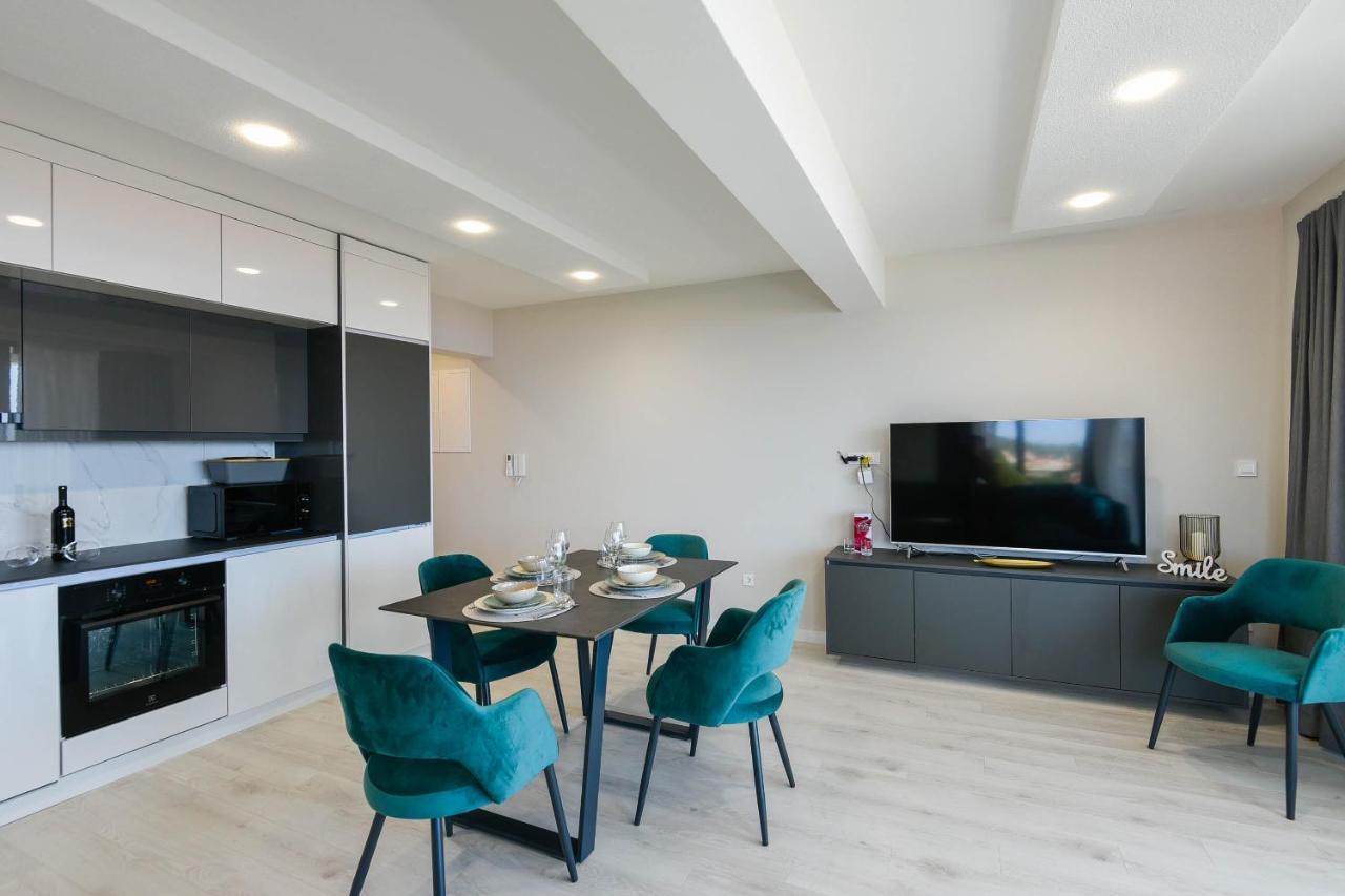 Sunny Day Luxury Holiday Apartments 오레비츠 외부 사진